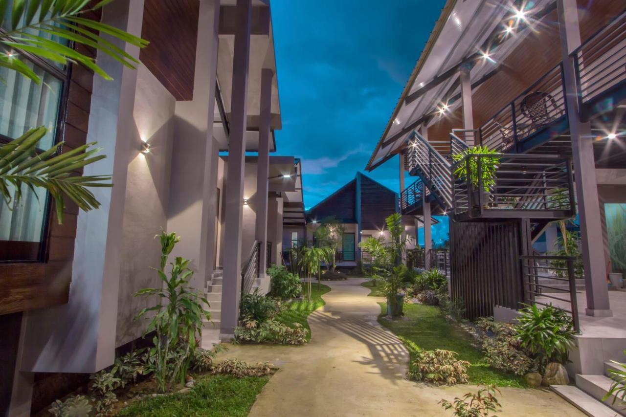 Villa Paddy Padang Mat Sirat Exterior foto
