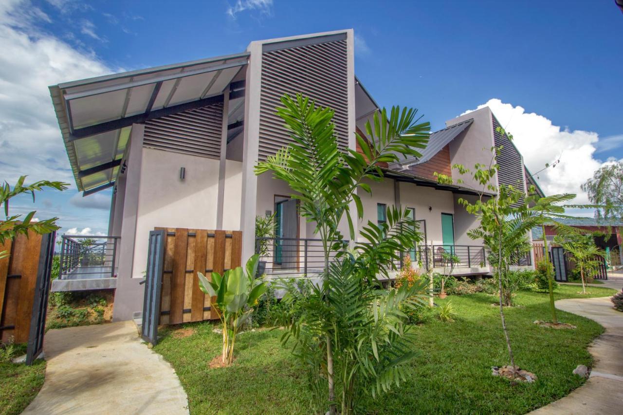 Villa Paddy Padang Mat Sirat Exterior foto